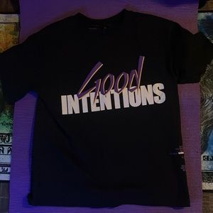 Small black good Intentions Vlone Tee